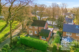 Photo 32- click for photo gallery